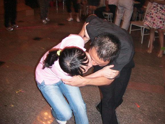 1381645085 ÖÁ×ð¹ú¼Ê ¨C ÖÁ×ð·þÎñ,ÖÁ×ðÏíÊÜ